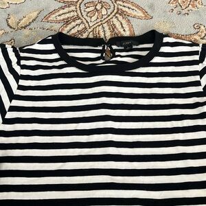 New with out tag JCrew stripe top.